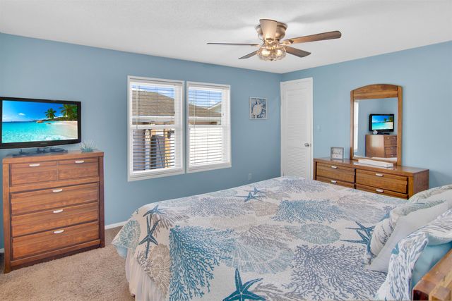 469 Sandpebble Dr., Surfside Beach, SC 29575