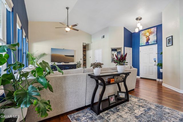 43342 Windrose Lane, Lancaster, CA 93536