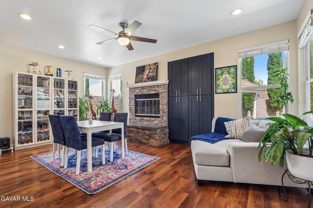 43342 Windrose Lane, Lancaster, CA 93536