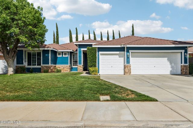 43342 Windrose Lane, Lancaster, CA 93536