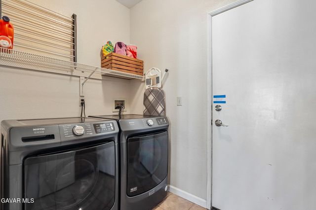 43342 Windrose Lane, Lancaster, CA 93536