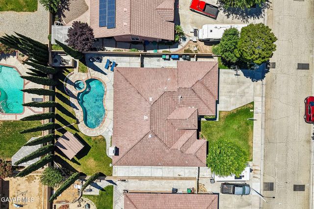 43342 Windrose Lane, Lancaster, CA 93536