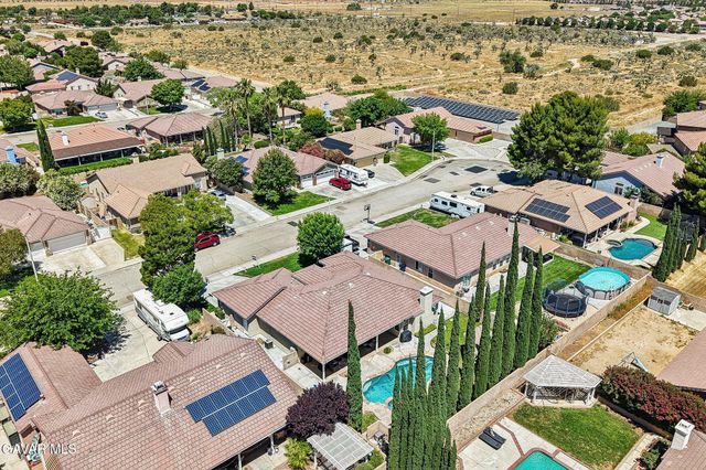 43342 Windrose Lane, Lancaster, CA 93536