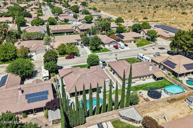 43342 Windrose Lane, Lancaster, CA 93536