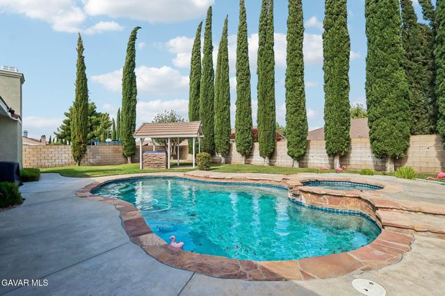 43342 Windrose Lane, Lancaster, CA 93536