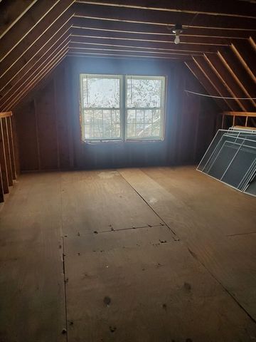 170 Woodland Cir, Tiverton, RI 02878