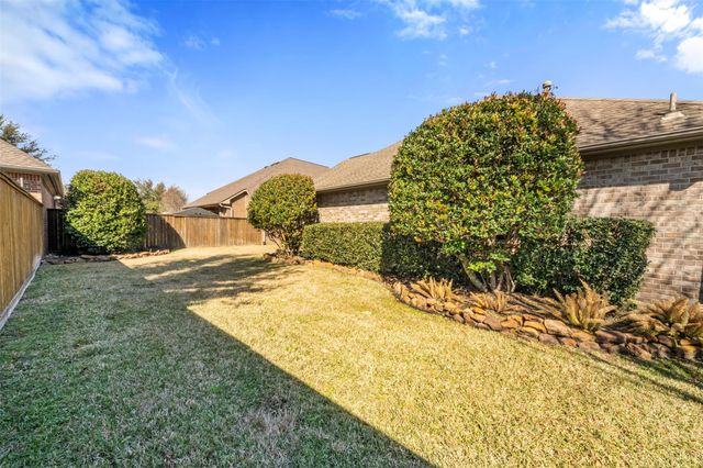 19527 Remington Manor Street, Spring, TX 77379