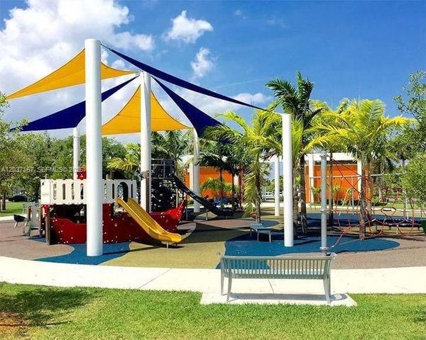 601 Three Islands Blvd 403, Hallandale Beach, FL 33009