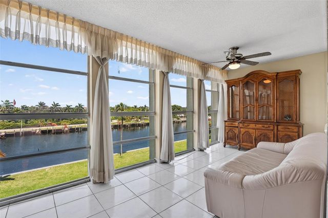 601 Three Islands Blvd 403, Hallandale Beach, FL 33009