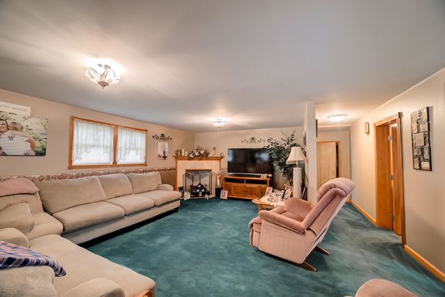 205 N Park Street, Milford, IL 60953