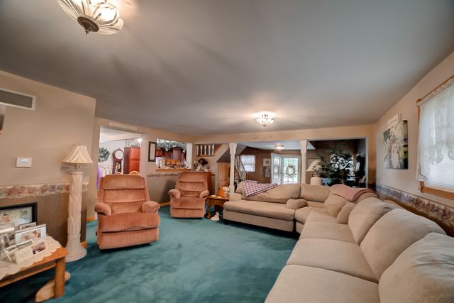 205 N Park Street, Milford, IL 60953