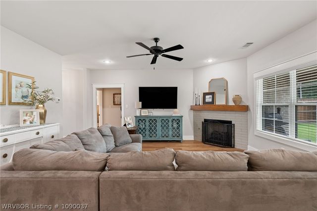 10118 Tyrrell Court, Fort Smith, AR 72916