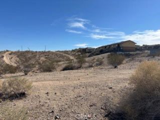 820 Montara, Barstow, CA 92311