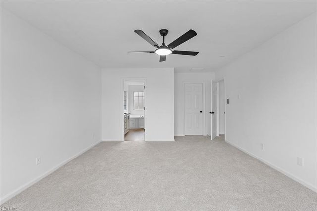892 Daniel Maloney DR, Virginia Beach, VA 23464