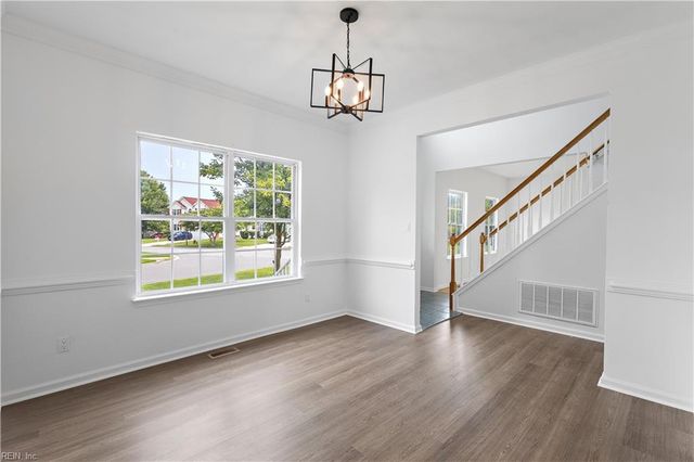 892 Daniel Maloney DR, Virginia Beach, VA 23464