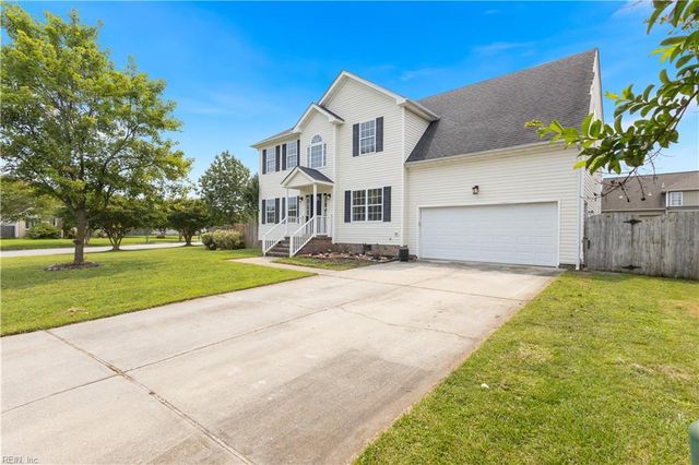892 Daniel Maloney DR, Virginia Beach, VA 23464