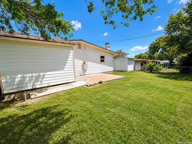 418 REDCLIFF DR, San Antonio, TX 78216