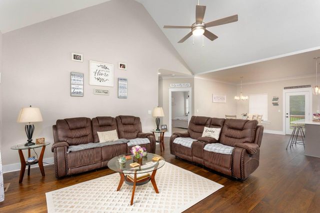 725 Riddle Road, Dayton, TN 37321