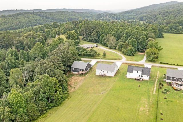 725 Riddle Road, Dayton, TN 37321