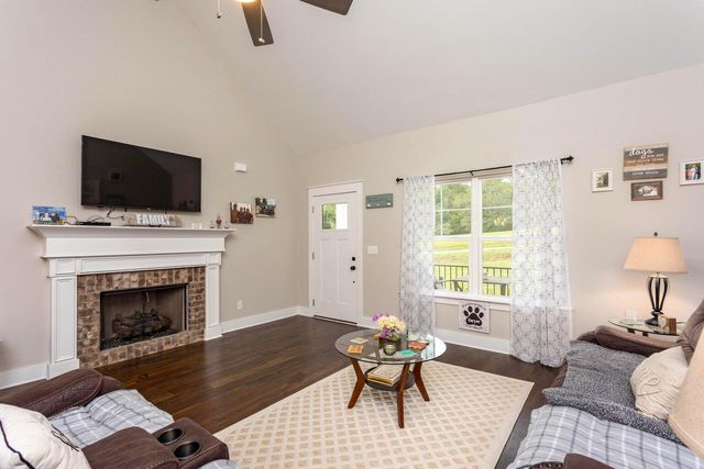 725 Riddle Road, Dayton, TN 37321