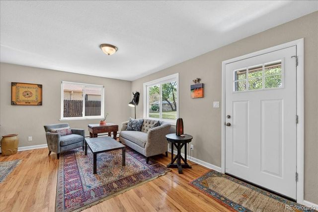 8122 W 17th Avenue, Lakewood, CO 80214
