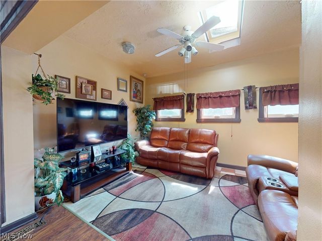 3073 W 116th Street, Cleveland, OH 44111