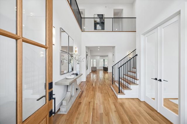 1330 Richelieu Lane, Houston, TX 77018