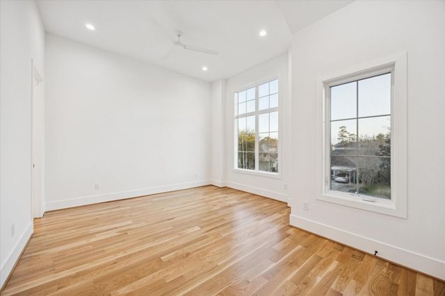 1330 Richelieu Lane, Houston, TX 77018