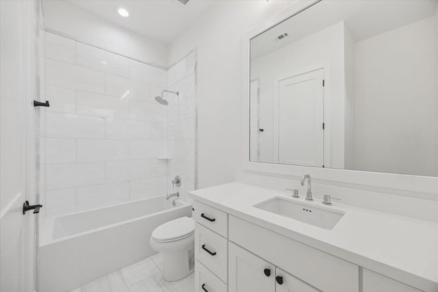 1330 Richelieu Lane, Houston, TX 77018