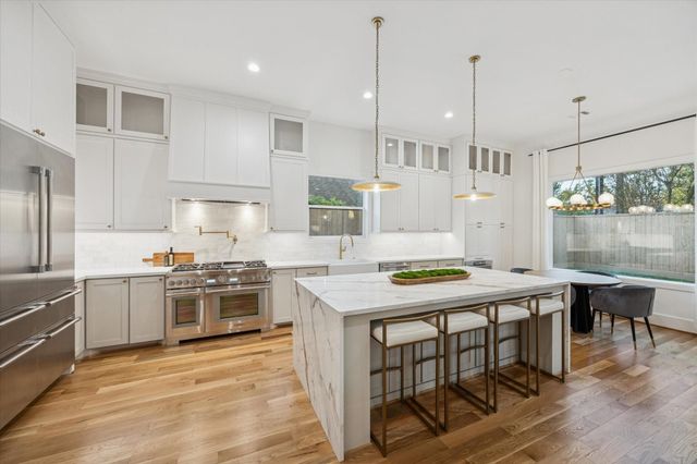 1330 Richelieu Lane, Houston, TX 77018