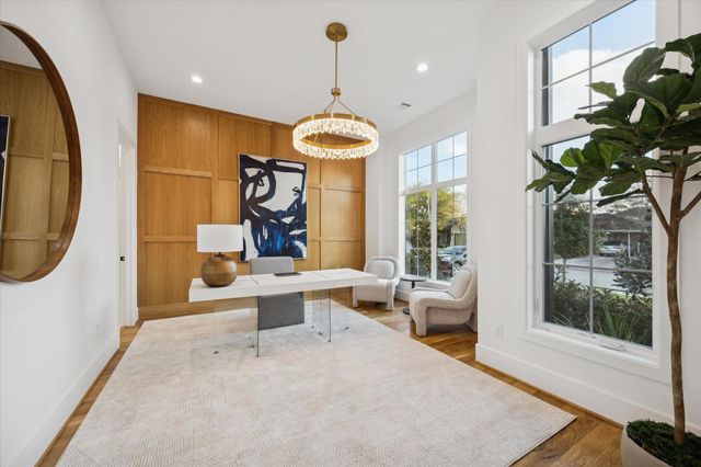 1330 Richelieu Lane, Houston, TX 77018