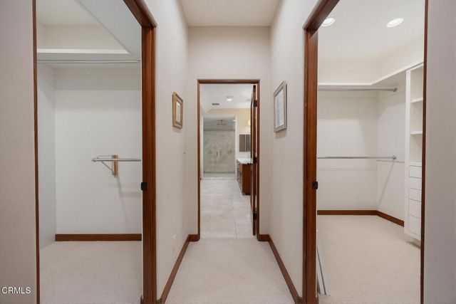 1925 Tondolea Lane, La Canada Flintridge, CA 91011