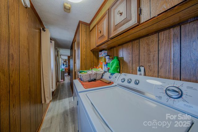 28 Holly Acres Lane, Arden, NC 28704