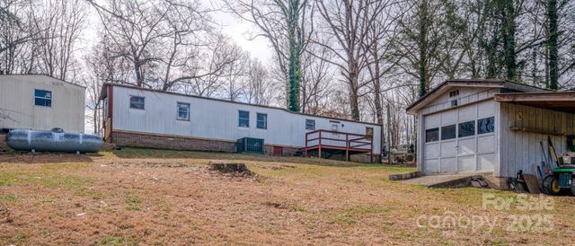 28 Holly Acres Lane, Arden, NC 28704