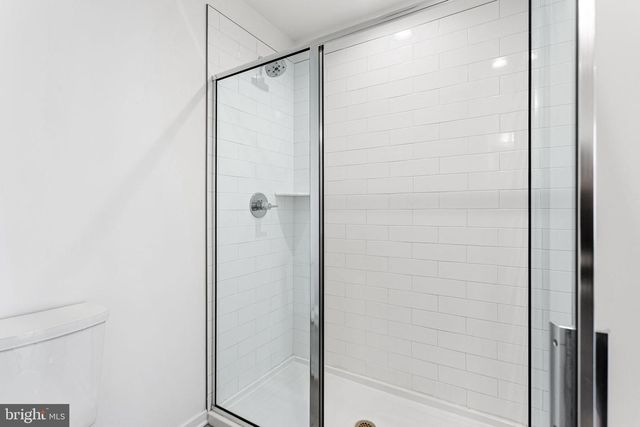 3121 BEACHVIEW LN, Philadelphia, PA 19125