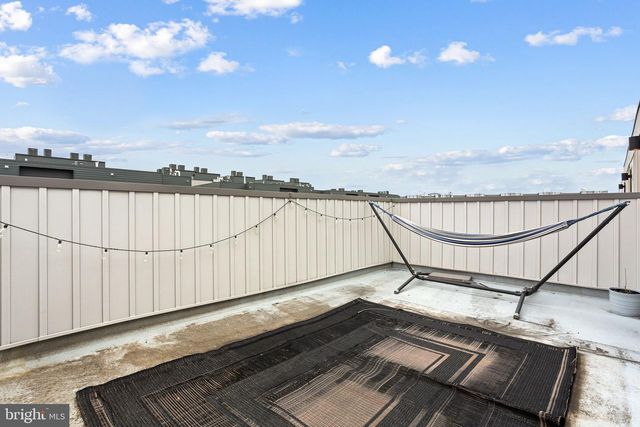 3121 BEACHVIEW LN, Philadelphia, PA 19125