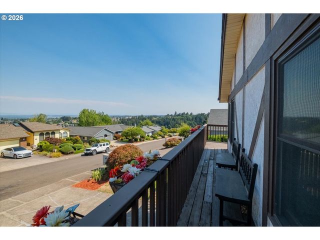 1283 35TH Ave Nw, Salem, OR 97304