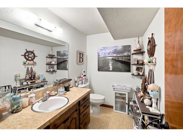 1283 35TH Ave Nw, Salem, OR 97304