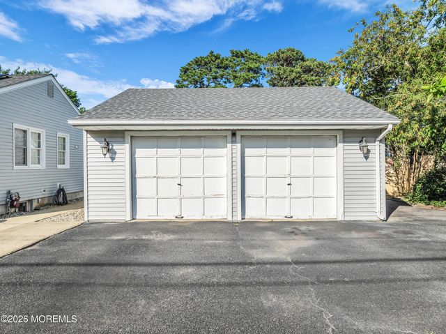 313 Georgia Drive, Brick, NJ 08723