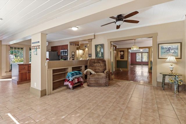 754 NE 2ND AVENUE, Crystal River, FL 34428