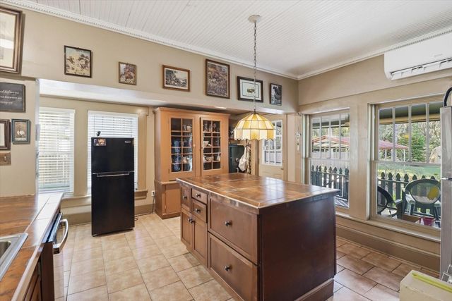 754 NE 2ND AVENUE, Crystal River, FL 34428