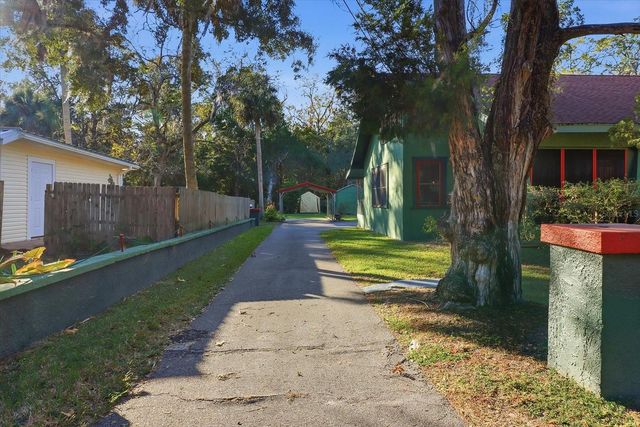 754 NE 2ND AVENUE, Crystal River, FL 34428