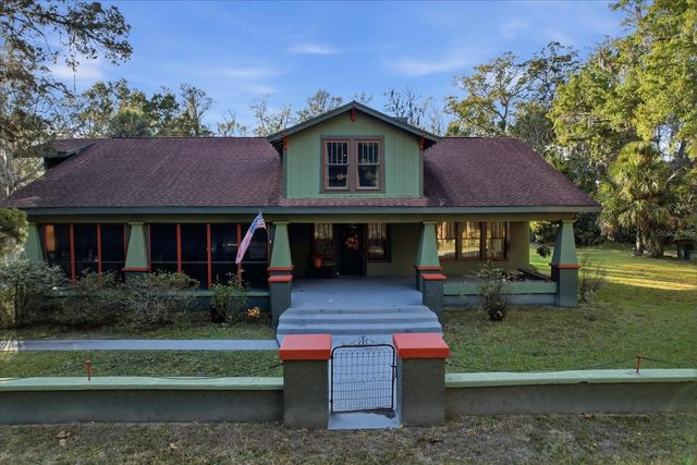 754 NE 2ND AVENUE, Crystal River, FL 34428