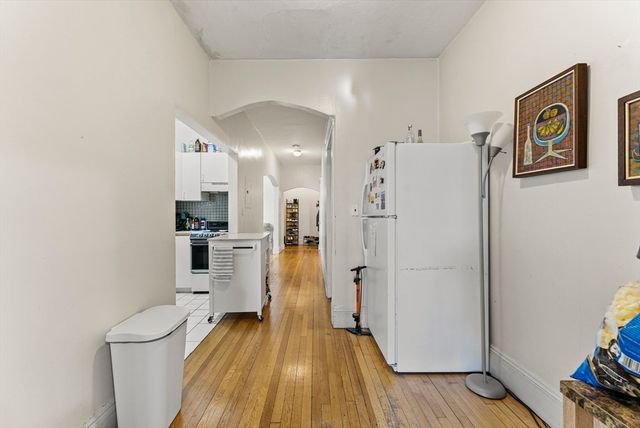 63 Longwood Ave 2, Brookline, MA 02446