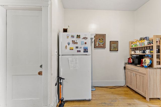 63 Longwood Ave 2, Brookline, MA 02446