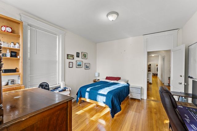 63 Longwood Ave 2, Brookline, MA 02446