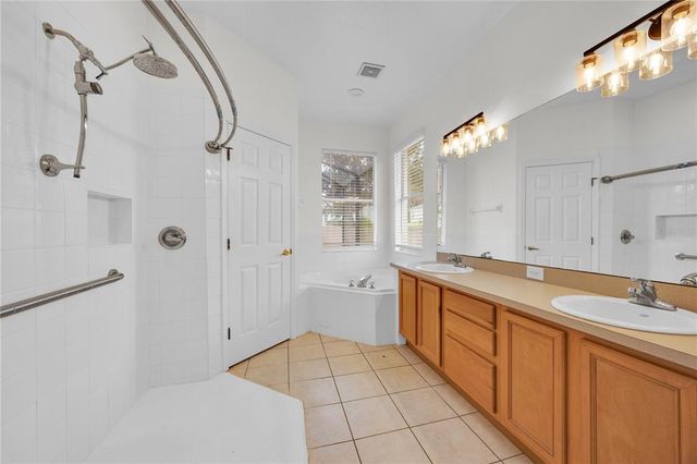 420 TOWER LAKE BOULEVARD, Haines City, FL 33844