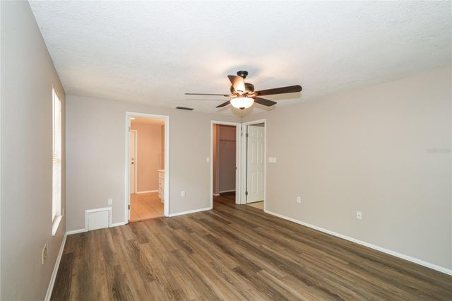 2836 CINNAMON BEAR TRAIL, Palm Harbor, FL 34684