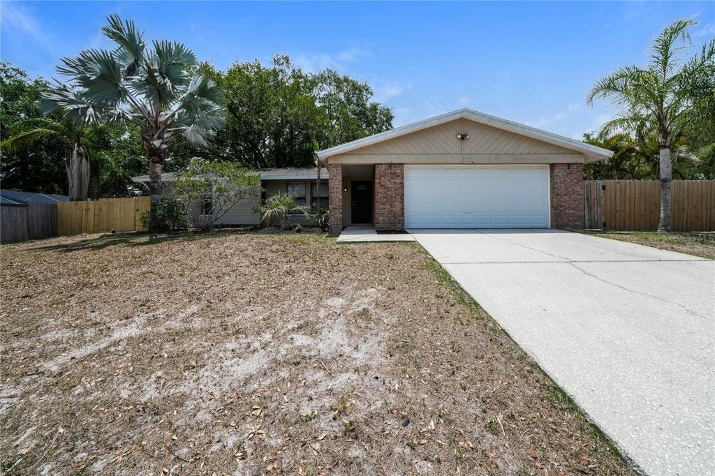 2836 CINNAMON BEAR TRAIL, Palm Harbor, FL 34684