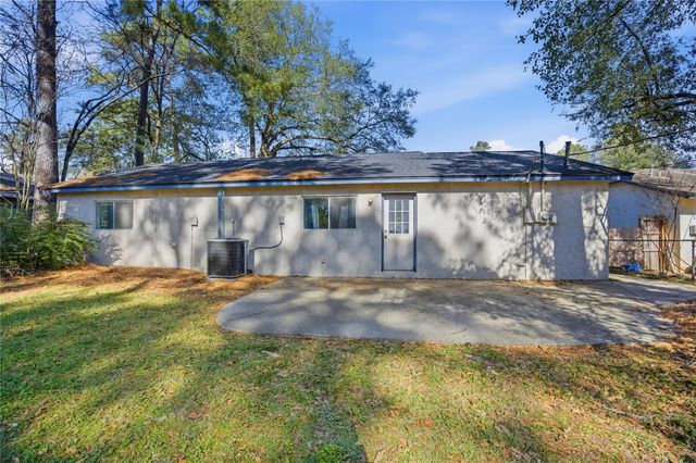 307 Jill Street, Conroe, TX 77303